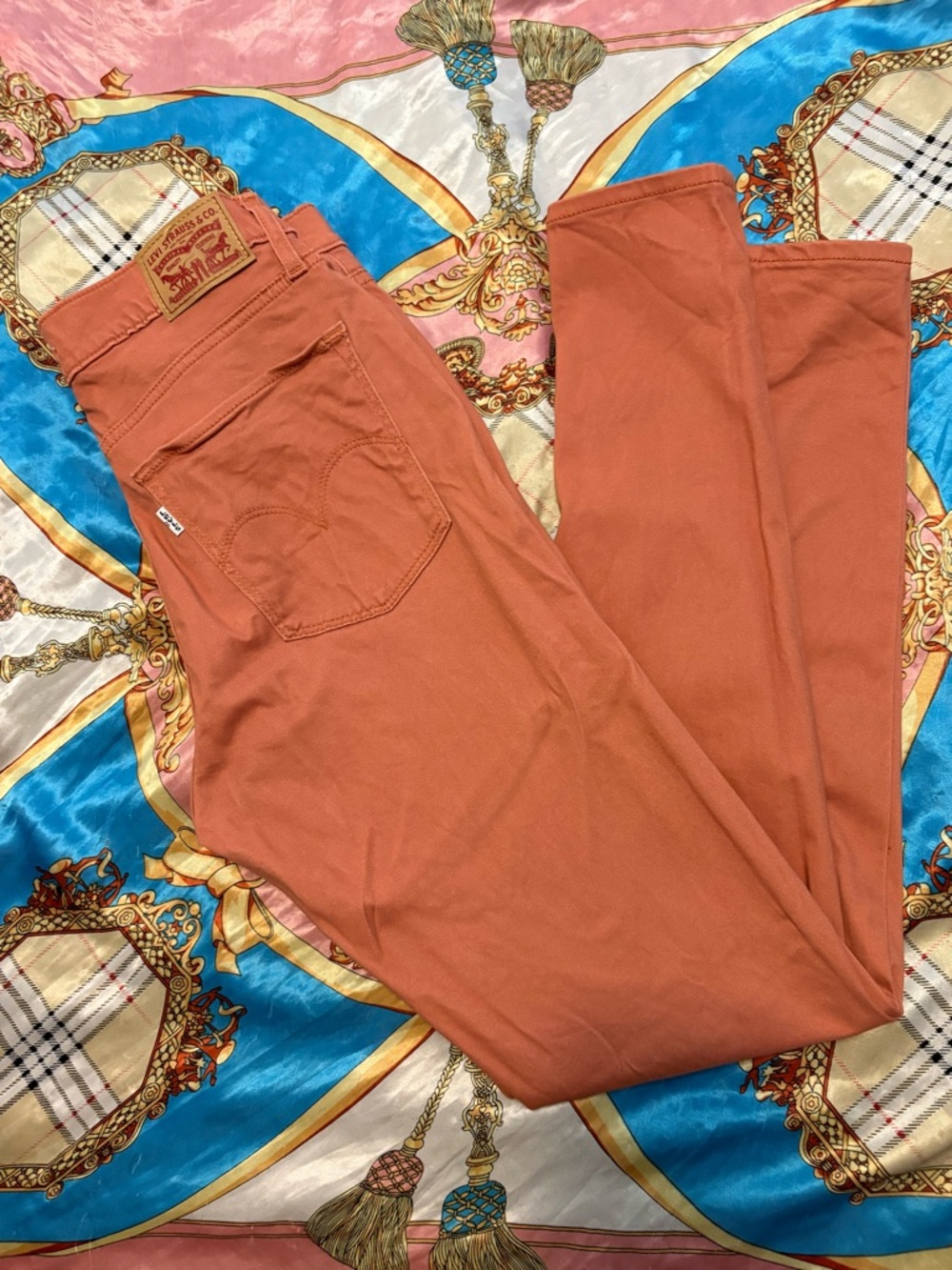 Women’s Levi's Burnt Orange Straight-Leg Jeans